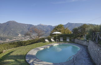 Foto 2 - Casa de 2 quartos em Camaiore com piscina privada e vistas do mar