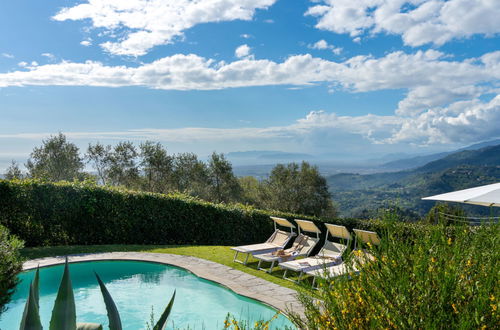 Photo 21 - 2 bedroom House in Camaiore with private pool and garden