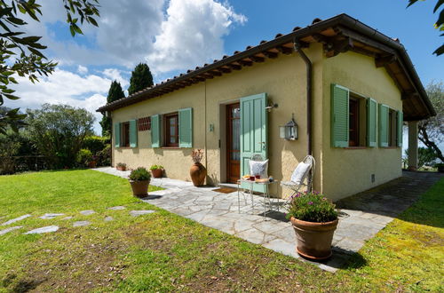 Photo 8 - 2 bedroom House in Camaiore with private pool and garden
