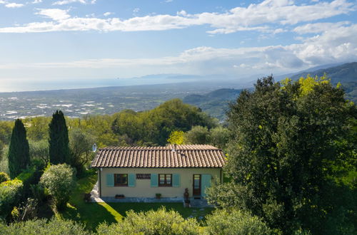 Photo 2 - 2 bedroom House in Camaiore with private pool and garden