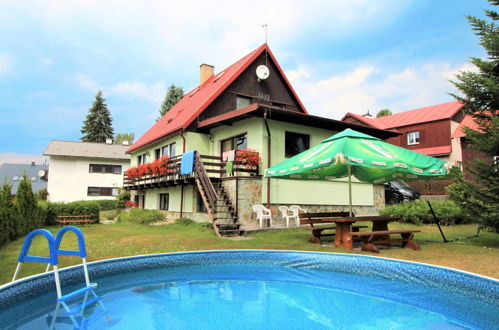 Foto 25 - Apartamento de 2 quartos em Harrachov com piscina e jardim