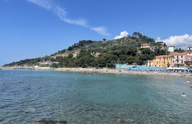 Apartamento de 2 quartos em Cipressa com piscina e jardim - Foto 48