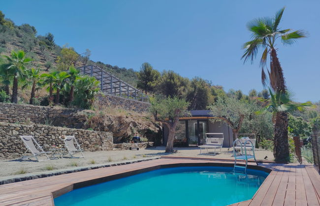Casa de 1 quarto em Civezza com piscina privada e jardim - Foto 1
