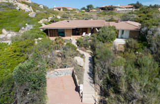 Foto 3 - Casa de 3 quartos em Aglientu com terraço e vistas do mar