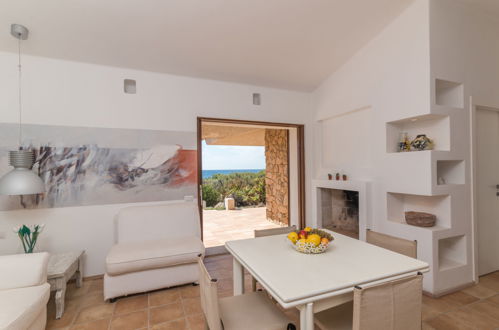 Photo 7 - Maison de 3 chambres à Aglientu avec terrasse et vues à la mer
