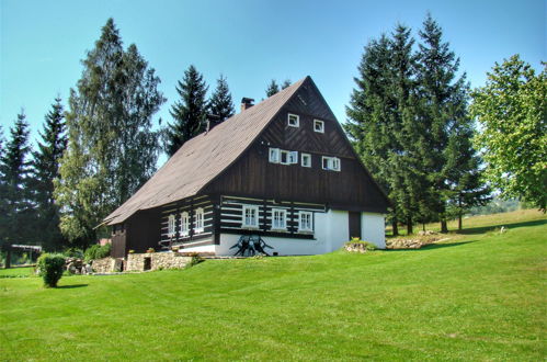 Photo 1 - Maison de 3 chambres à Paseky nad Jizerou avec jardin et terrasse