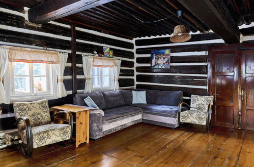 Foto 2 - Haus mit 3 Schlafzimmern in Paseky nad Jizerou mit garten und terrasse
