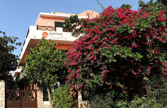 Nautilus Aparthotel - Foto 12