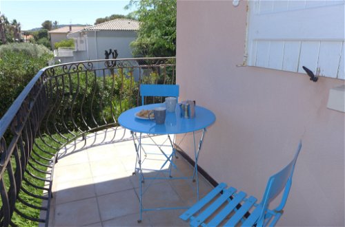 Foto 28 - Apartamento de 2 habitaciones en Fréjus con terraza y vistas al mar