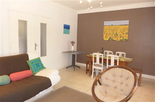 Foto 9 - Apartamento de 2 quartos em Fréjus com terraço e vistas do mar