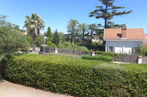 Photo 5 - Appartement de 2 chambres à Fréjus avec jardin et terrasse