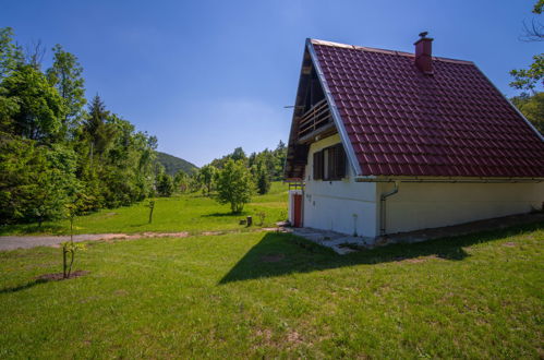 Foto 16 - Haus mit 1 Schlafzimmer in Bakar mit garten und terrasse