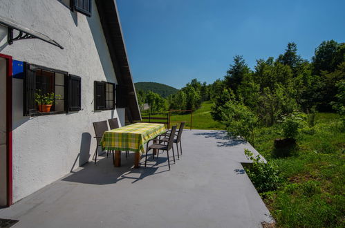 Photo 9 - Maison de 1 chambre à Bakar avec jardin et terrasse