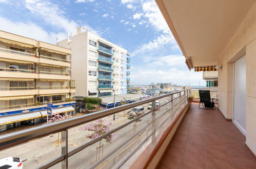 Photo 24 - Appartement de 3 chambres à Calafell avec vues à la mer