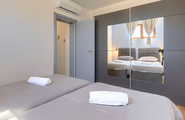 Apartamento de 3 quartos em Žminj com piscina privada e jardim - Foto 19