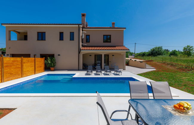 Apartamento de 3 quartos em Žminj com piscina privada e jardim - Foto 29