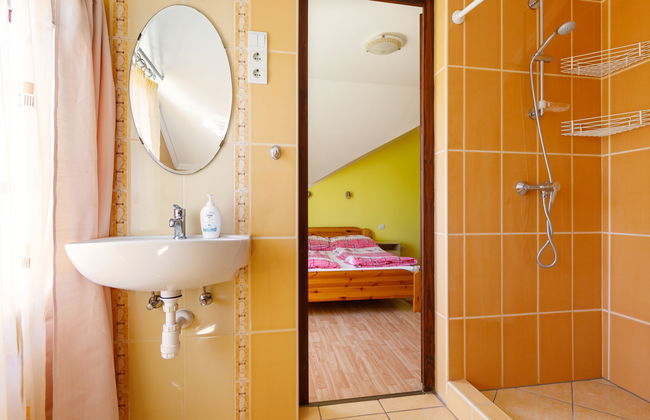 Casa de 5 quartos em Balatonfenyves com jardim e terraço - Foto 9