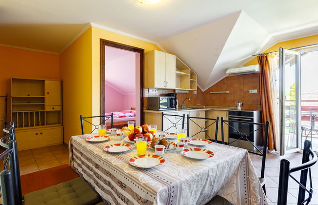 Casa de 5 quartos em Balatonfenyves com jardim e terraço - Foto 2