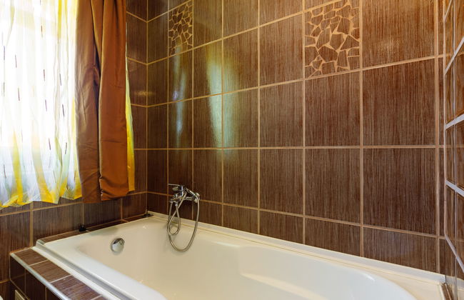 Casa de 5 quartos em Balatonfenyves com jardim e terraço - Foto 15
