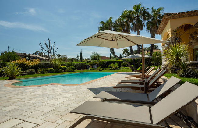 Casa de 5 quartos em Grimaud com piscina privada e jardim - Foto 20