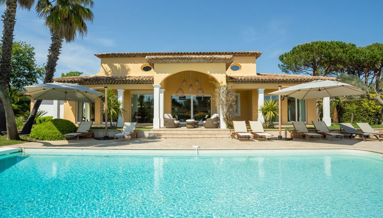 Photo 1 - Maison de 4 chambres à Grimaud avec piscine privée et vues à la mer