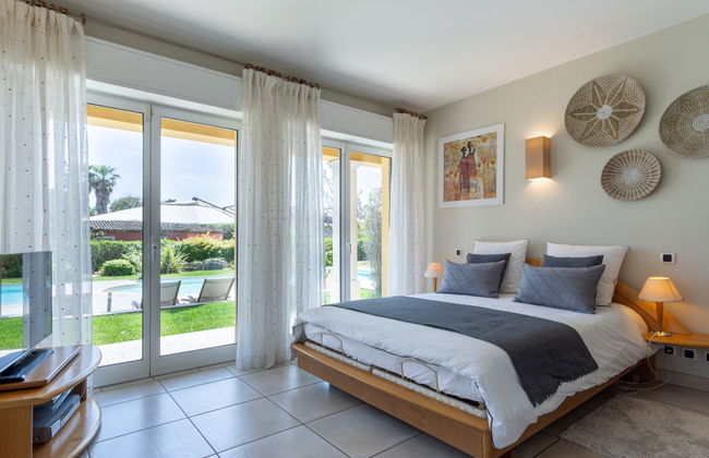 Casa de 5 quartos em Grimaud com piscina privada e jardim - Foto 3