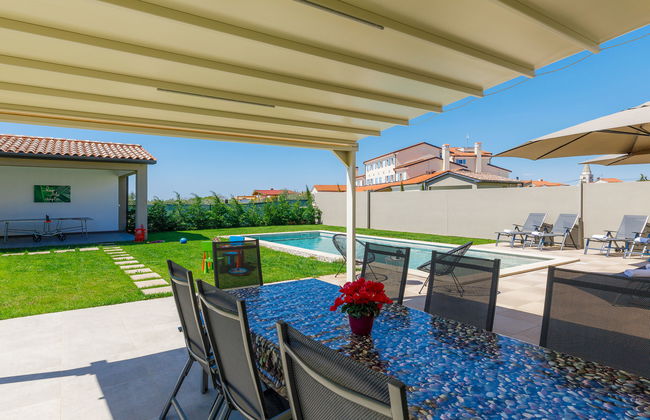 Casa de 5 quartos em Ližnjan com piscina privada e jardim - Foto 17