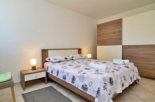 Foto 4 - Apartamento de 1 quarto em Rogoznica com terraço