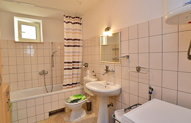 Apartamento de 2 quartos em Rogoznica com terraço - Foto 11