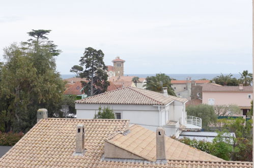 Foto 24 - Appartamento con 2 camere da letto a Fréjus con giardino e vista mare