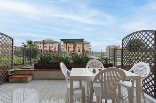 Foto 18 - Apartamento em Riva Ligure com vistas do mar