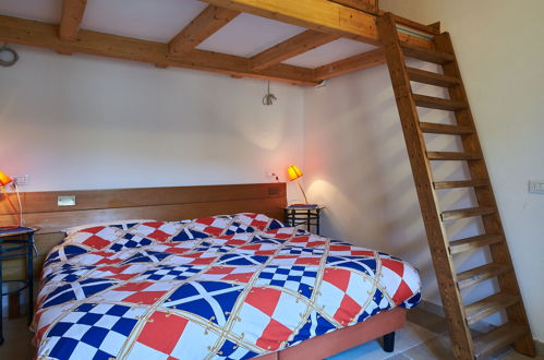 Photo 10 - Appartement de 2 chambres à Claino con Osteno avec vues sur la montagne