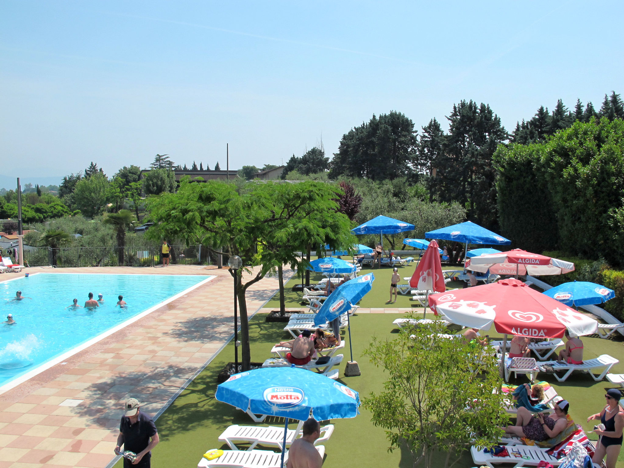 Photo 21 - Maison de 3 chambres à San Felice del Benaco avec piscine et vues sur la montagne