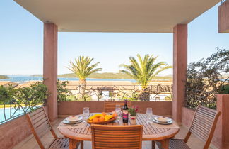 Photo 2 - 1 bedroom Apartment in Santa Teresa Gallura with swimming pool and garden