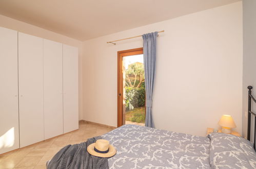 Photo 11 - 1 bedroom Apartment in Santa Teresa Gallura with swimming pool and garden