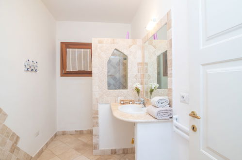 Photo 17 - 1 bedroom Apartment in Santa Teresa Gallura with swimming pool and garden