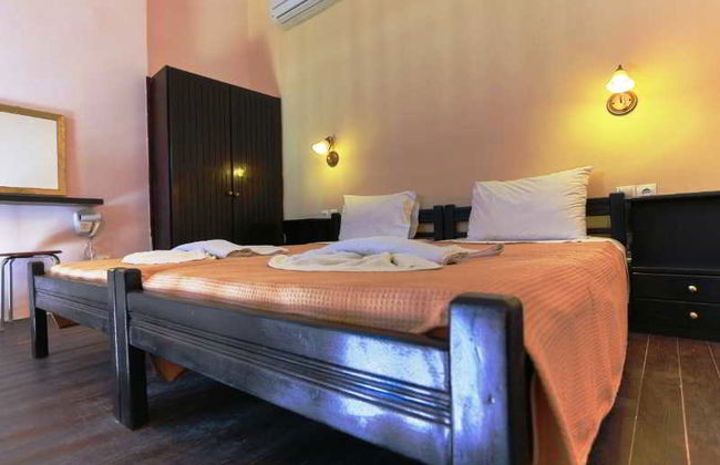 Little Lindos Sea View Studios - Photo 7