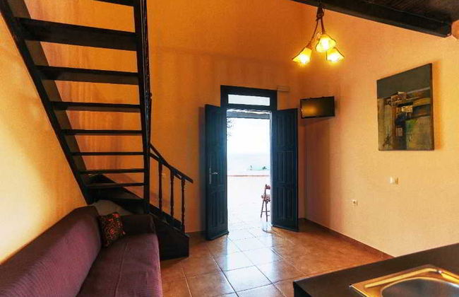 Little Lindos Sea View Studios - Photo 9