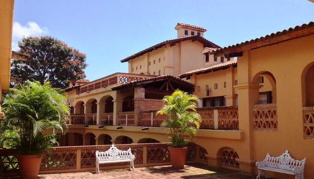 Hotel Danza Del Sol - Photo 4