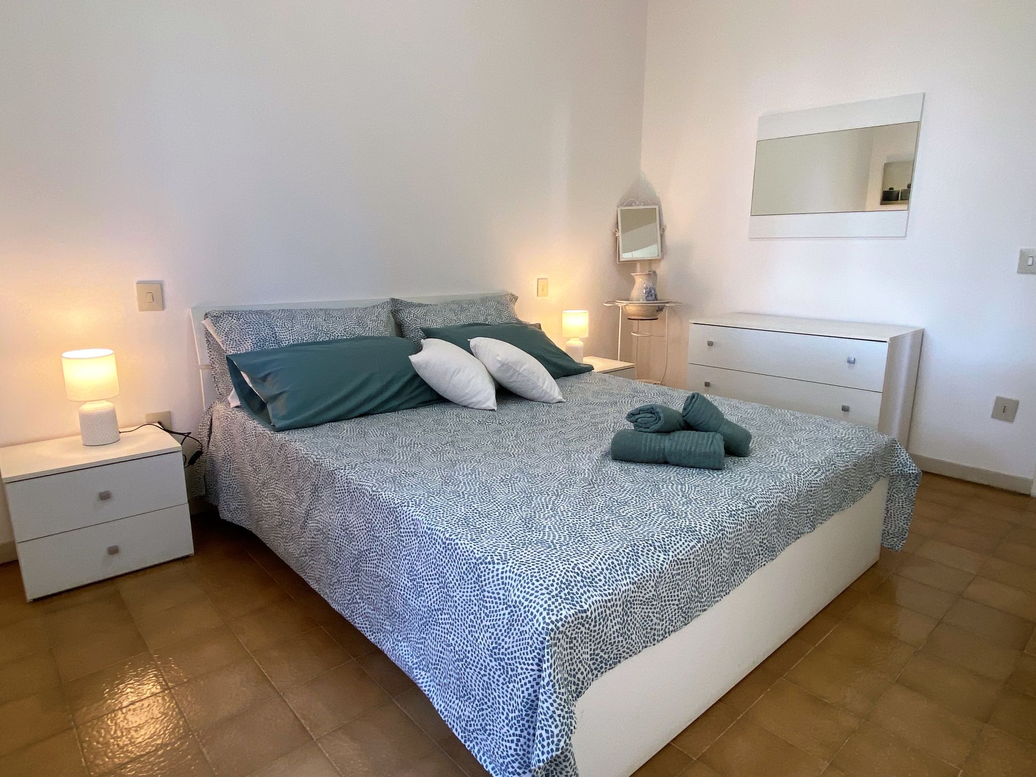 Foto 16 - Apartamento de 2 habitaciones en Rosignano Marittimo con jardín y vistas al mar