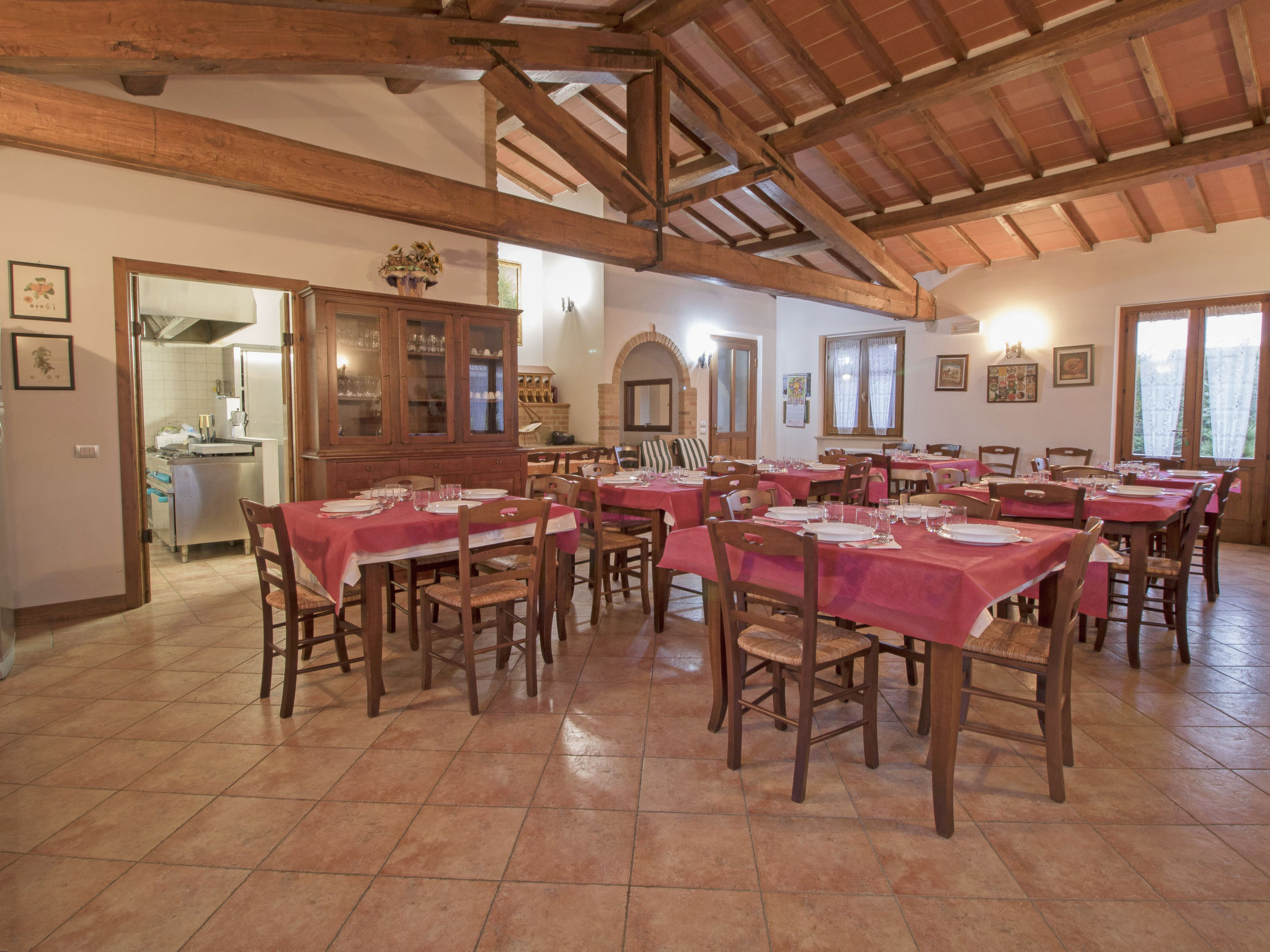 Photo 34 - 6 bedroom House in Castiglione del Lago with private pool and garden