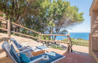 Photo 3 - 2 bedroom House in Trinità d'Agultu e Vignola with garden and sea view