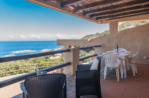 Photo 5 - Maison de 2 chambres à Trinità d'Agultu e Vignola avec jardin et vues à la mer