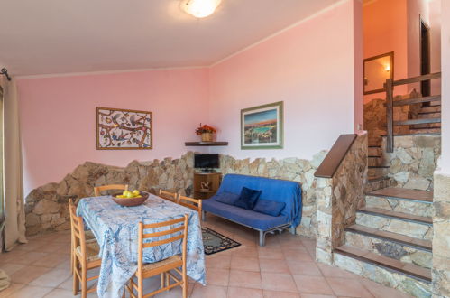 Foto 9 - Casa de 2 habitaciones en Trinità d'Agultu e Vignola con jardín y vistas al mar