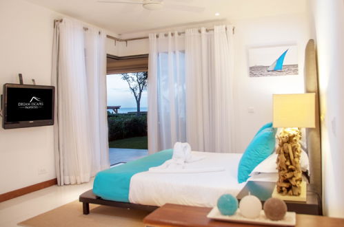 Foto 12 - Leora Beach Luxury Suite by Dream Escapes