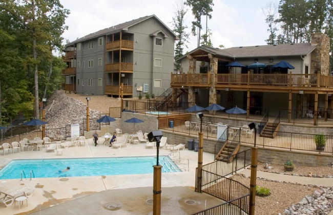 Los Lagos at Hot Springs Village Ramada by Wyndham - Photo 9