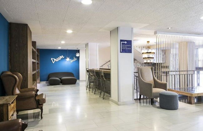 Madrid Airport Suites Affiliated By Melia - Foto 3
