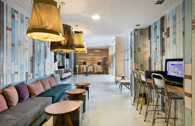 Madrid Airport Suites Affiliated By Melia - Foto 35