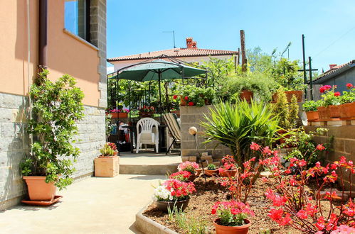 Foto 4 - Apartamento de 2 habitaciones en Izola con vistas al mar