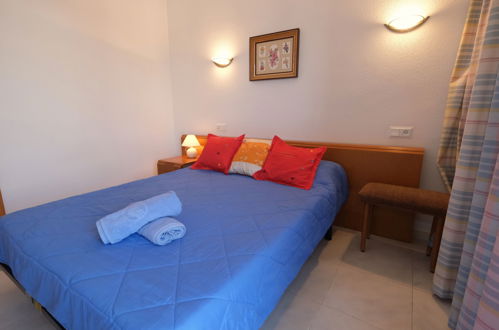 Photo 12 - 2 bedroom Apartment in La Ràpita with swimming pool and garden